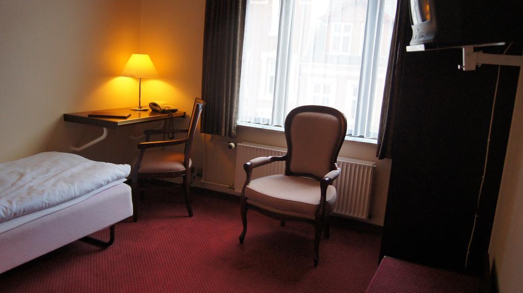 Minotel Park Aalborg Quarto foto